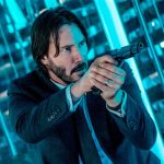 John Wick tiene los tiroteos más brutales, pero no el más chistoso. Ese está en una película de 1984 protagonizada por Val Kilmer