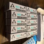 Un afortunado pidió una alcoba para su SSD en Amazon, recibió 30 veces la misma y ninguna le resultó útil