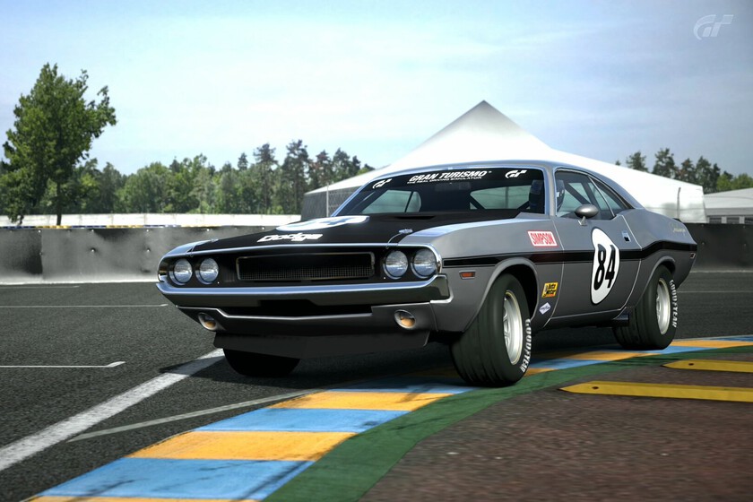 Determinado se quedó pasmando 10 minutos en una curva de Gran Turismo 7 y lo que vio fue digno de Expediente X