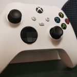 Este mando de Xbox Series ha sido la mejor inversión de mi vida para juguetear a Game Pass desde mi Smart TV sin comprarme una consola