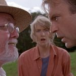 32 primaveras luego, al fin sabemos por qué Hammond no tuvo en Jurassic Park el negro final que sufrió en el obra