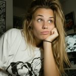 A la Gestación Z se les acusa de no enterarse ni lo que es una carpeta, pero con todo el mundo autodiagnosticándose dominan poco muy importante de internet